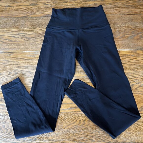 LULULEMON ATHLETICA dk blue leggings/LW5CTNS/size 6/inseam-27.5 - Picture 2 of 5